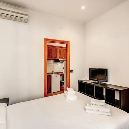 Vip Navona Floor Apartment